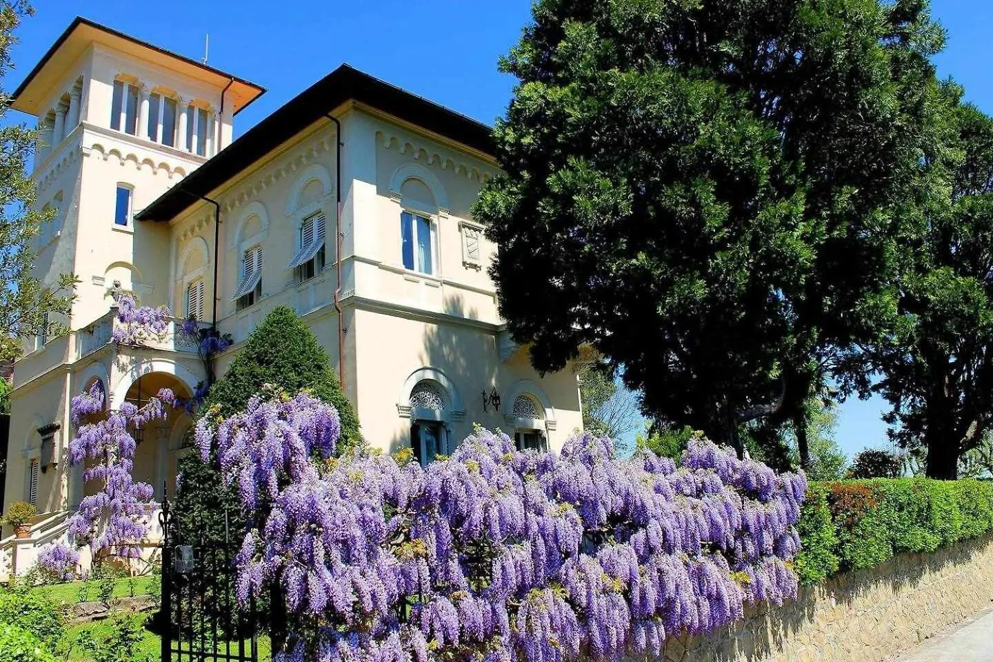 Bed & Breakfast Villa La Moresca Relais De Charme B&B Montecatini Alto (Adults Only) Italy